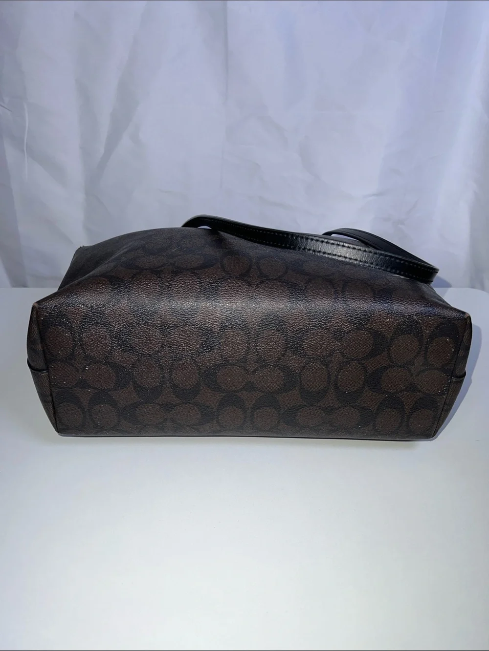 Coach 2020 Zip Top Tote Signature Canvas